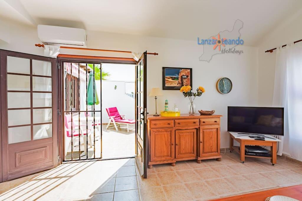 Casita El Faro En Playa Bastian Aircon In The Bedrooms Vv Costa Teguise Exteriér fotografie